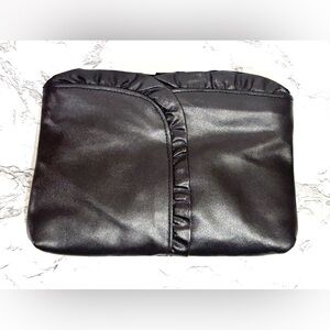 Vintage Black Faux Leather Ruffle Top Squeeze Open Clutch Purse